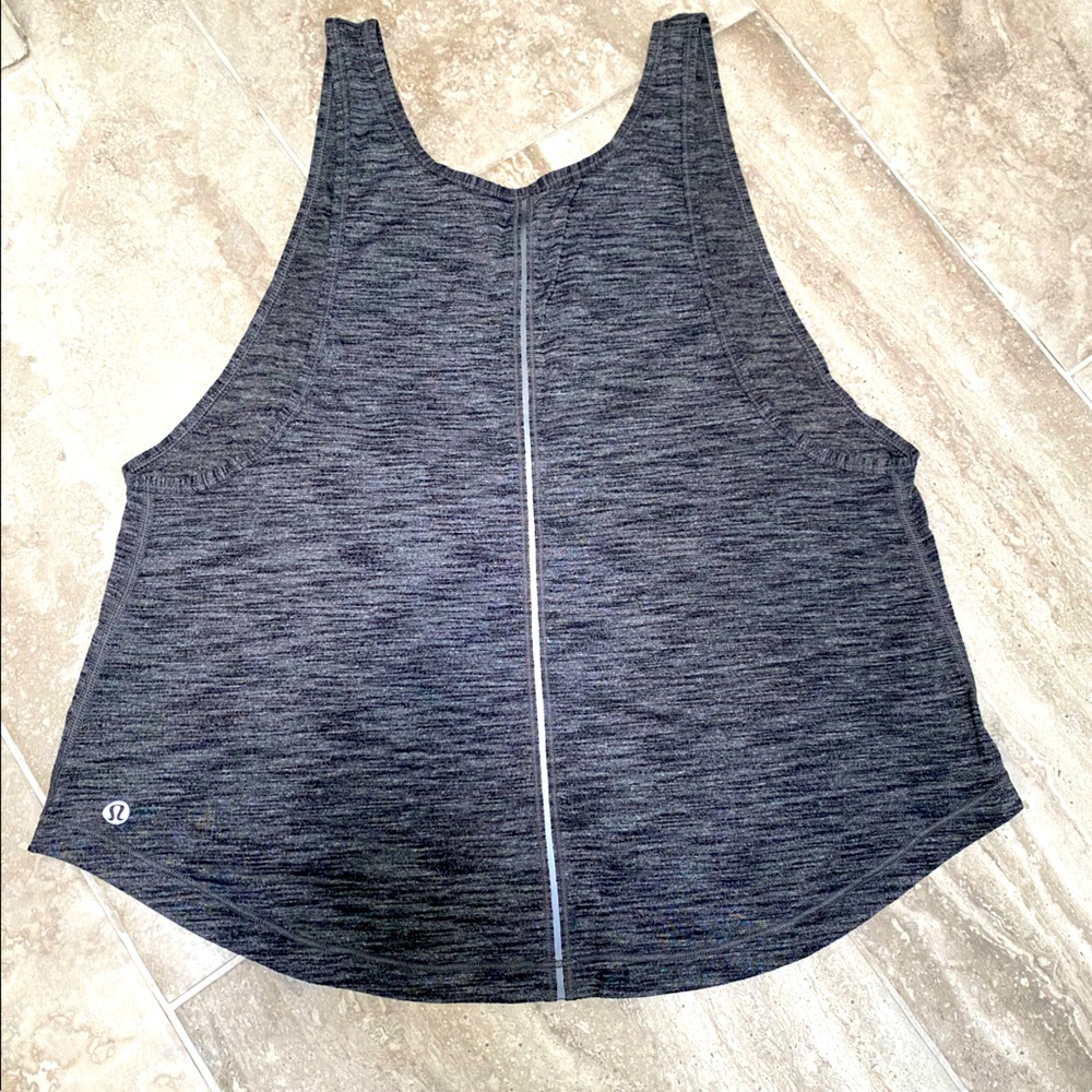 Lululemon Cropped Training Tank Top  Womens Size 6